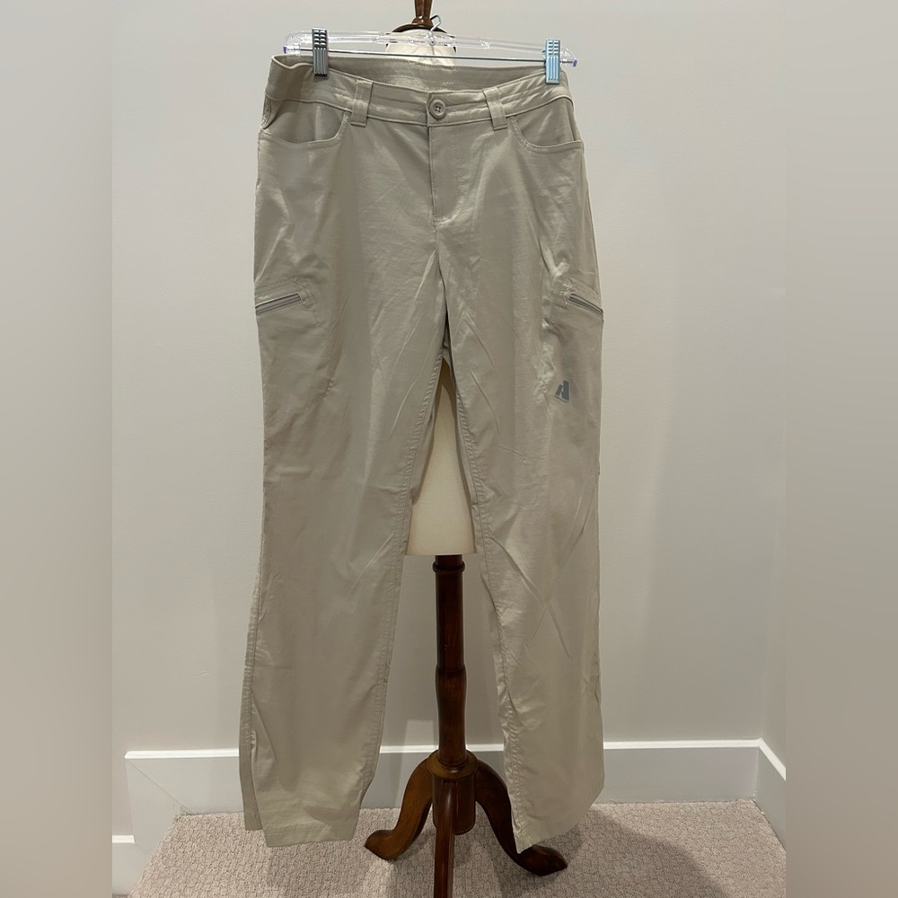 Eddie Bauer Women's Light Tan Straight Leg Pants